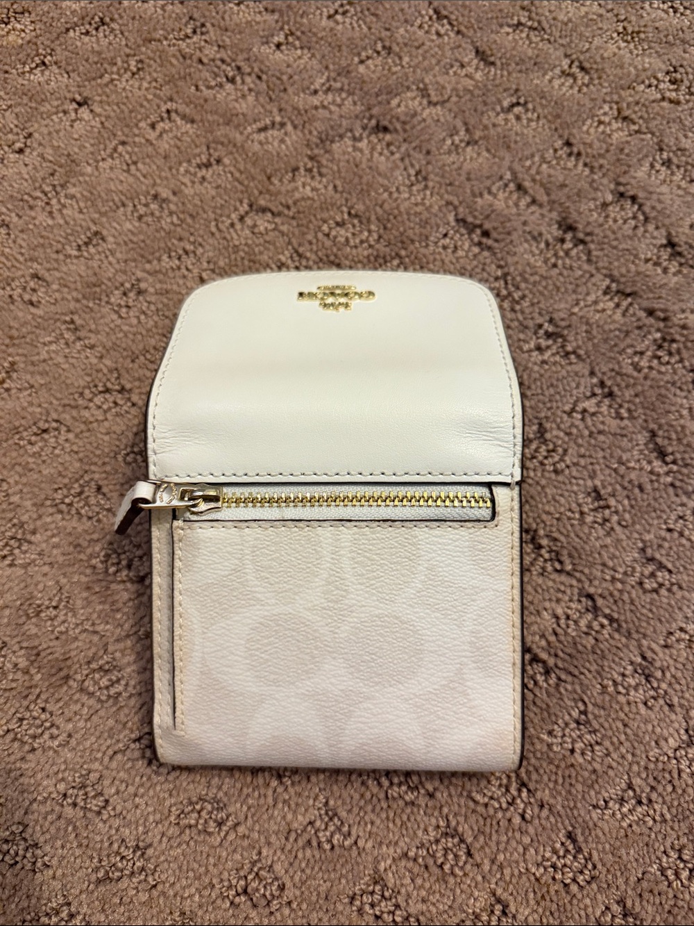 COACH Cream Leather Small Trifold Wallet with Gold Logo - Picture 3 of 4